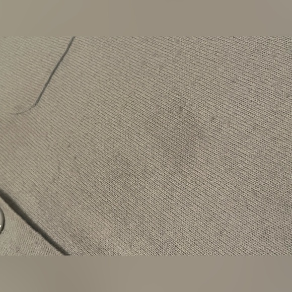 Crush. 100% Cashmere Cardigan/Button Down - Picture 7 of 9